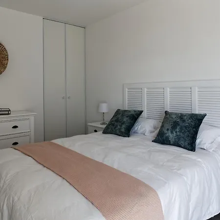 Apartment Face A La - 50 M De La Des Homardiers *